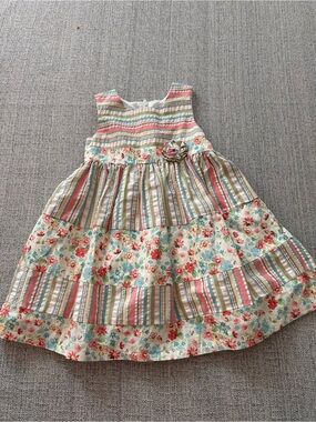 iris & ivy Floral Stripe Tiered Dress in Pink, Mint & Cream.  Size 24M